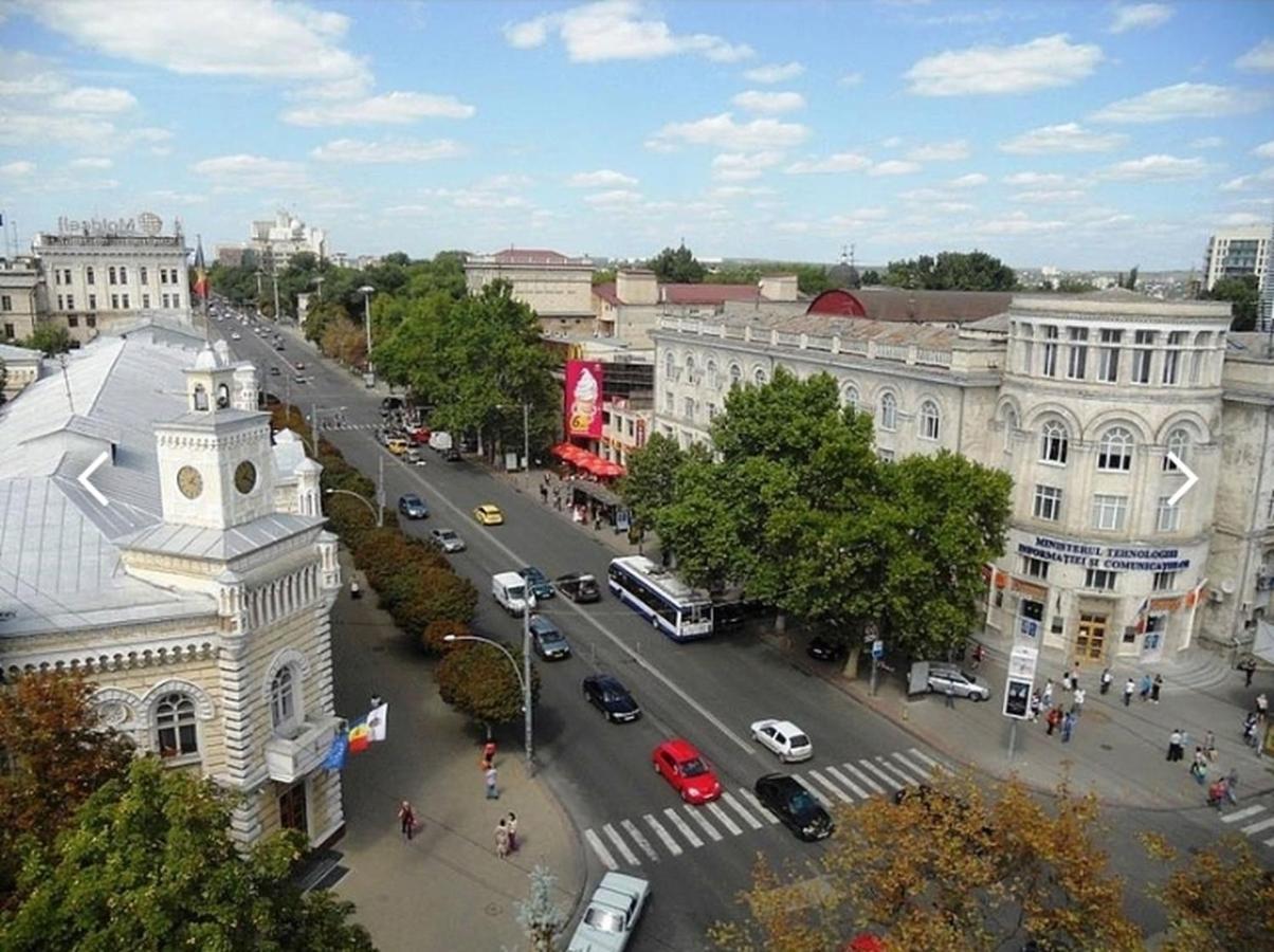 Ultracentral Armeneasca Street Chisinau Bagian luar foto